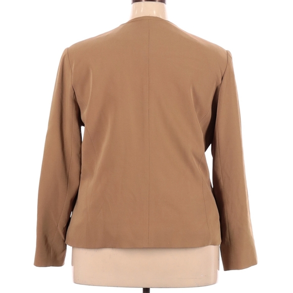 Louben Jacket - Picture 2 of 3